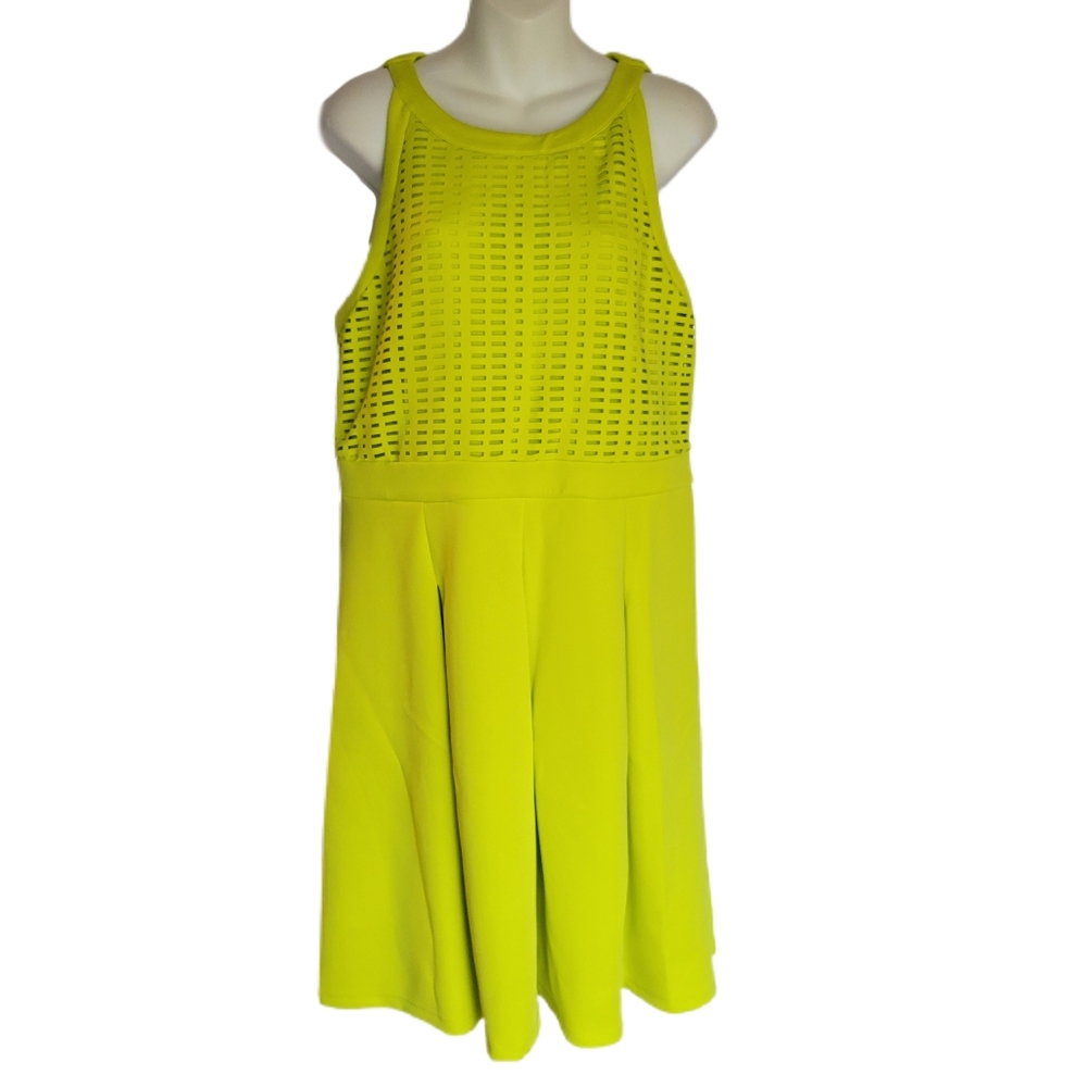 Spense Neon Green Lazor Cut Sleeveless Pleated Dress Size 14